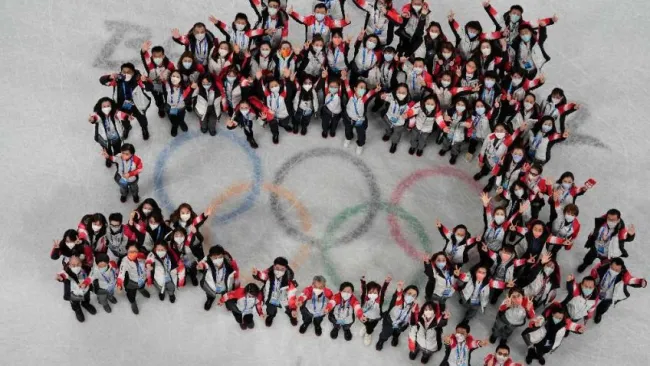 Celebración posterior al último programa de patinaje artístico