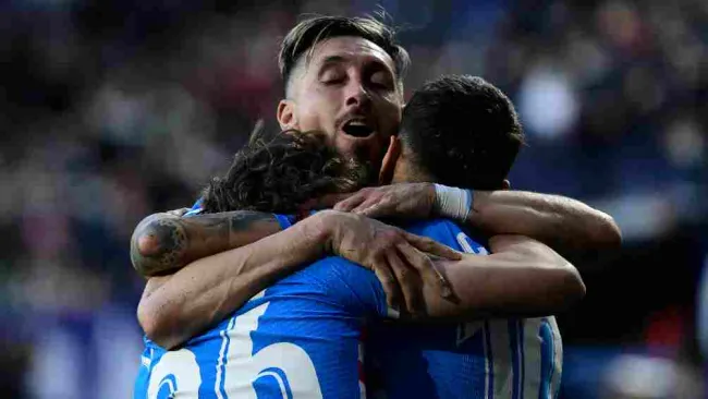 Héctor Herrera celebrando un gol del Atleti 