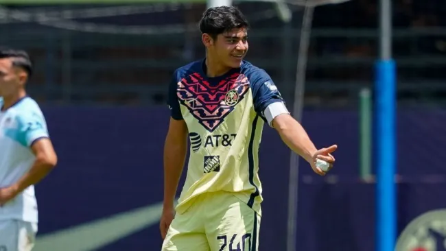 Dagoberto en un partido de América Sub18