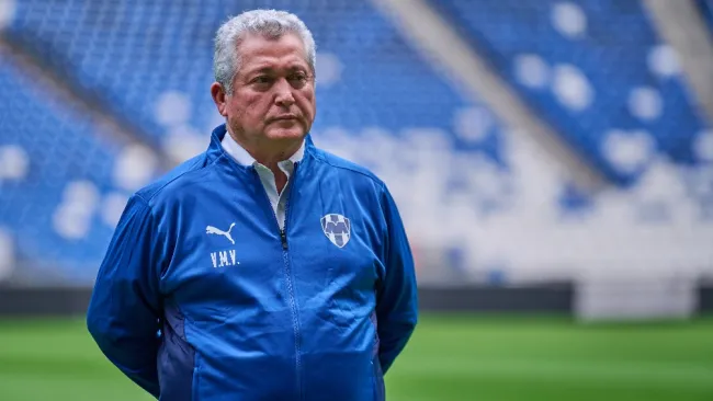 Vucetich en su presentación con los Rayados del Monterrey