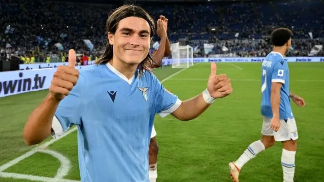Luka Romero en un partido con la Lazio