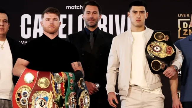 Saúl 'Canelo' Álvarez frente a Dmitry Bivol