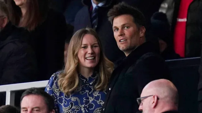 Tom Brady en el Estadio Old Trafford durante el partido del United vs Spurs