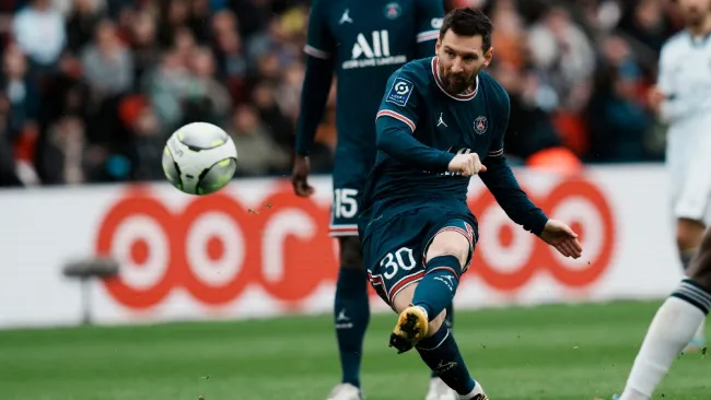 Messi en un partido con el PSG