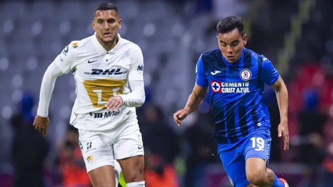 Higor Meritão (Pumas) vs Carlos Rodríguez (Cruz Azul)