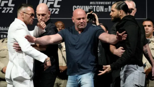 Pelea entre Masvidal y Covington en UFC 272