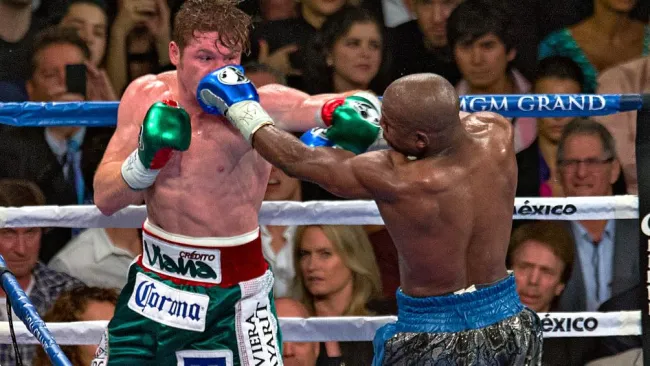 Canelo y Floyd se enfrentaron en 2013