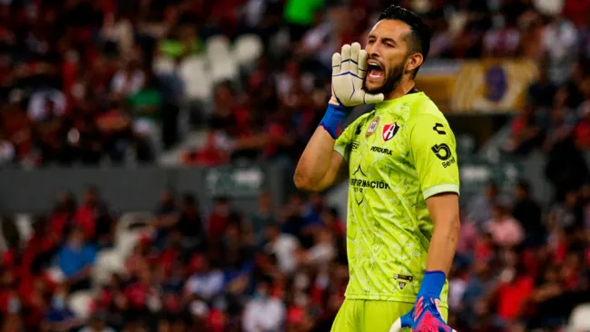 Camilo Vargas en un juego de los Zorros