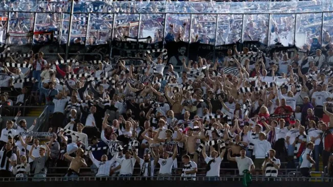 Afición del Eintracht Frankfurt en el Camp Nou