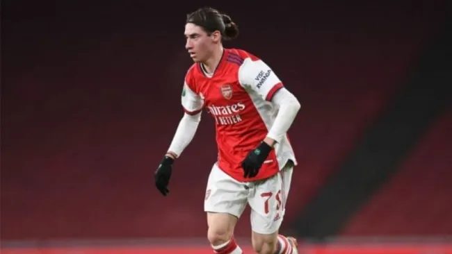 Marcelo Flores logró un nuevo gol con el Arsenal