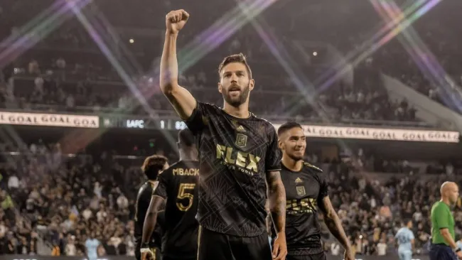 Jugadores del LAFC, en festejo de gol