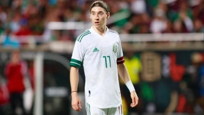 Marcelo jugando partido amistoso con el Tri