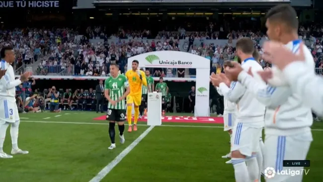 Guardado en el pasillo organizado por el Real Madrid