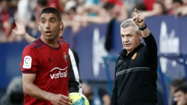 Javier Aguirre dirigiendo a Mallorca