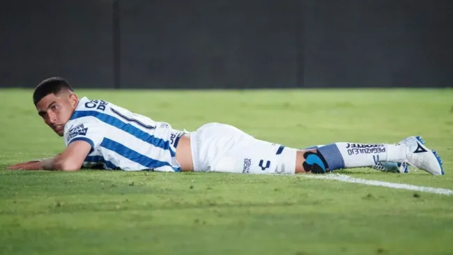 Víctor Guzmán en lamento con Pachuca 
