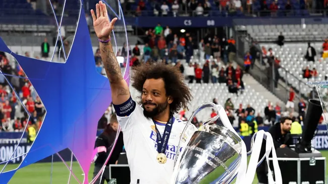 Marcelo con la Orejona de la Champions 2022