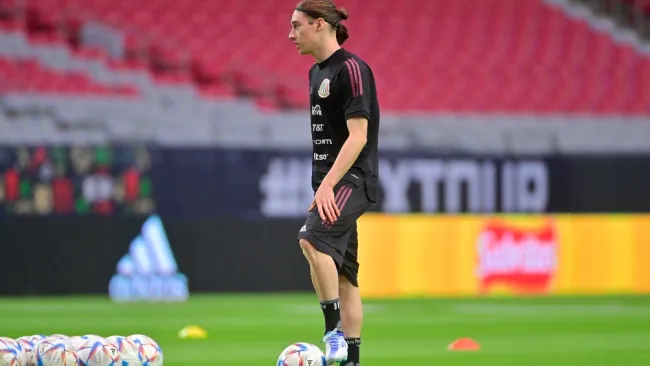 Marcelo Flores durante entrenamiento con el Tri