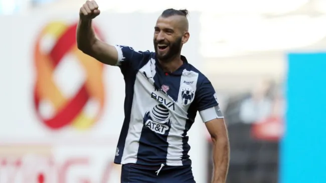 Nico Sánchez celebra con Rayados