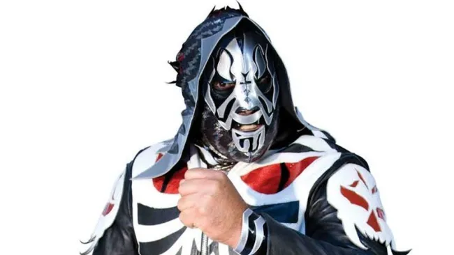 L.A. Park sobre su negativa a WWE: 'Las empresas americanas te quieren agarrar de su pen...'