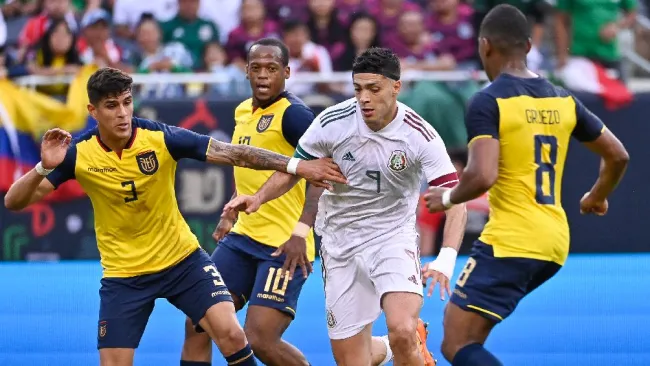 México jugando partido amistoso internacional ante Ecuador