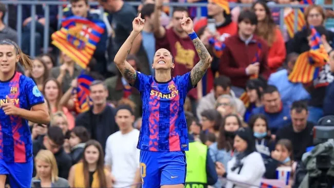Jennifer Hemoso durante un partido con Barcelona