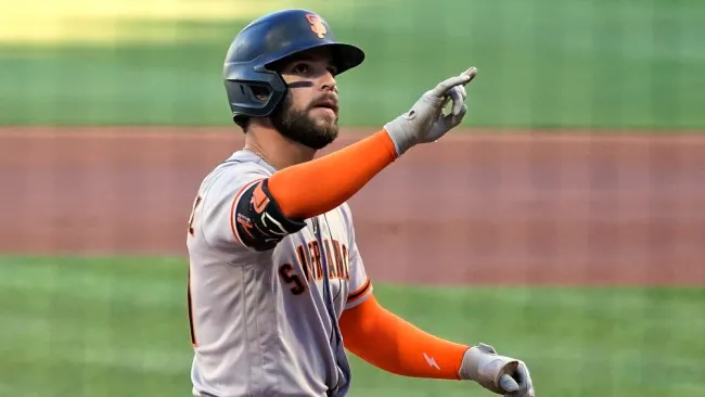 Luis González: Cuadrangular del mexicano en victoria de Giants sobre Pirates