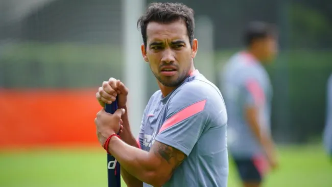 Adrián Aldrete con Pumas