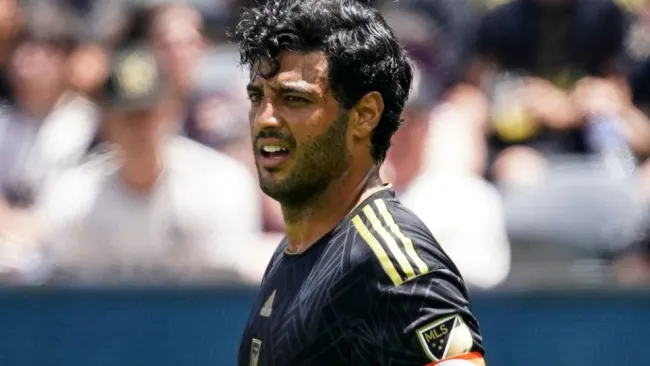Carlos Vela durante un partido del LAFC