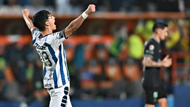 Kevin Álvarez, lateral de los Tuzos del Pachuca