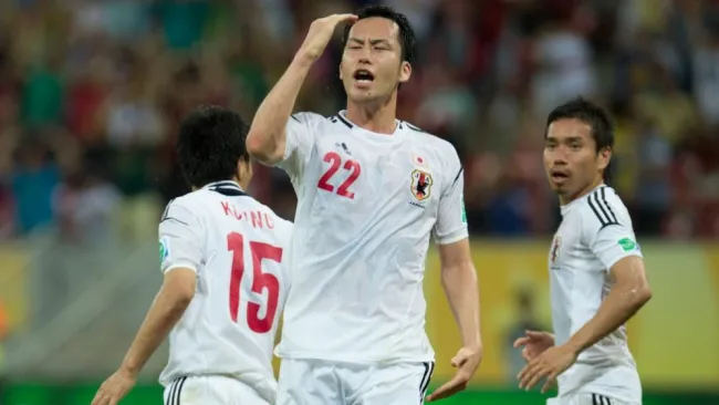 Maya Yoshida en acción con Japón