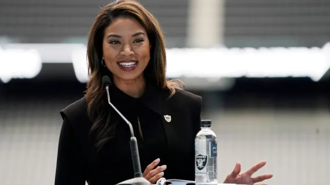Sandra Douglass, nueva presidenta del equipo de Las Vegas Raiders