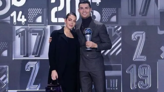 Cristiano Ronaldo junto a su pareja 