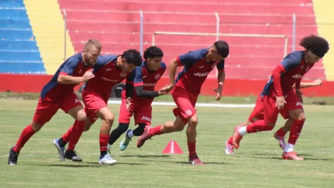 Jugadores de la Primera División de Fútbol Profesional de El Salvador