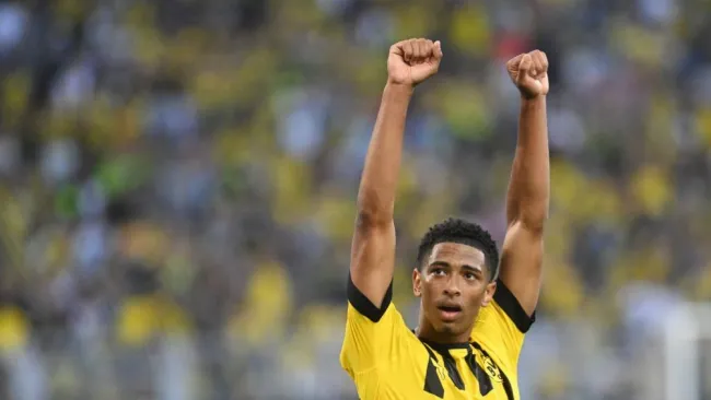 Jude Bellingham en festejo con Borussia Dortmund