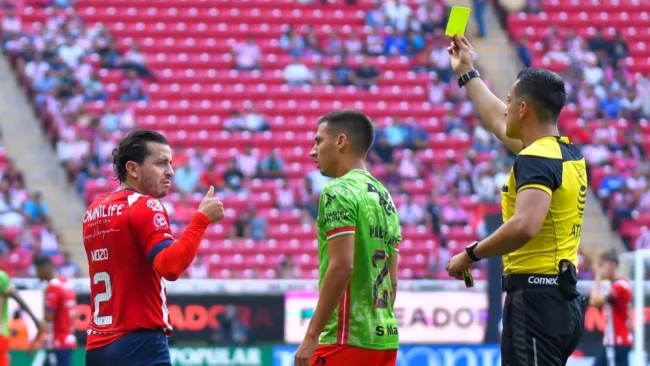 Chivas, el equipo más sancionado de la liga
