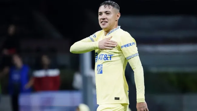 Emilio Lara en el juego vs San Luis