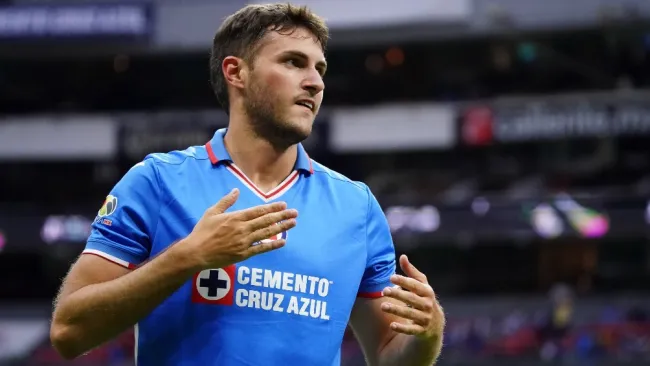 Cruz Azul: Santiago Giménez no se olvida de La Máquina y los apoya a la distancia