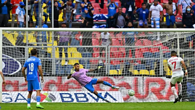 Cruz Azul: Cayó ante Toluca con polémica arbitral incluida