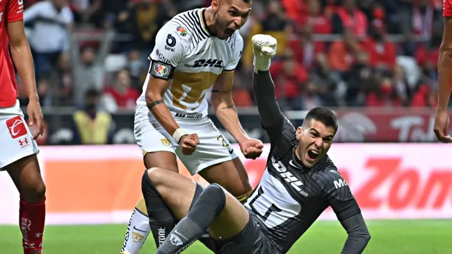 Julio González se vistió de héroe con agónico gol ante Toluca