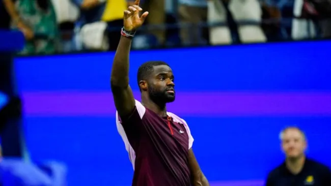 Frances Tiafoe tras una derrota