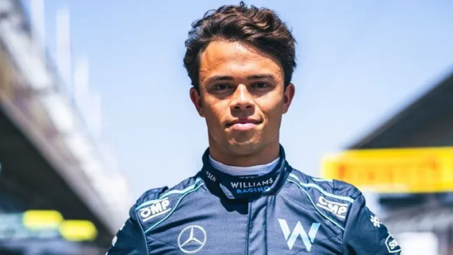 Nyck de Vries llamó la atención de Red Bull