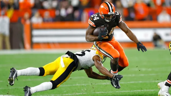 Browns vencen a Steelers 23-21 en inicio de la semana 3 de la NFL