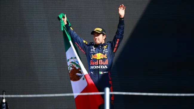 Checo Pérez en el Gran Premio de México