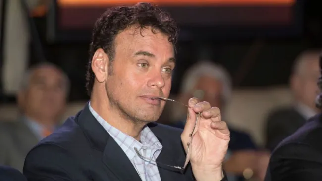 David Faitelson en la ceremonia del Salón de la Fama