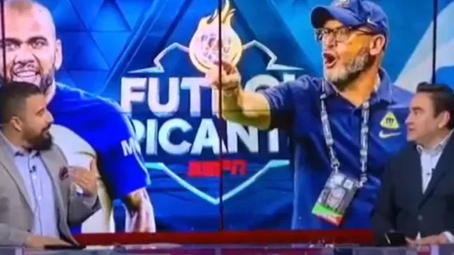 Jorge Pietrasanta insultó a Álvaro Morales en programa: 'Eres un estúpido'