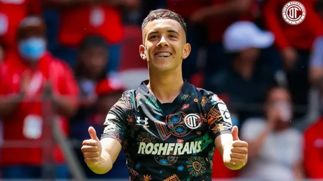 Leo Fernández con Toluca