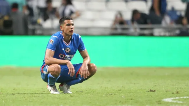 Rafel Guerrero en un partido de Cruz Azul
