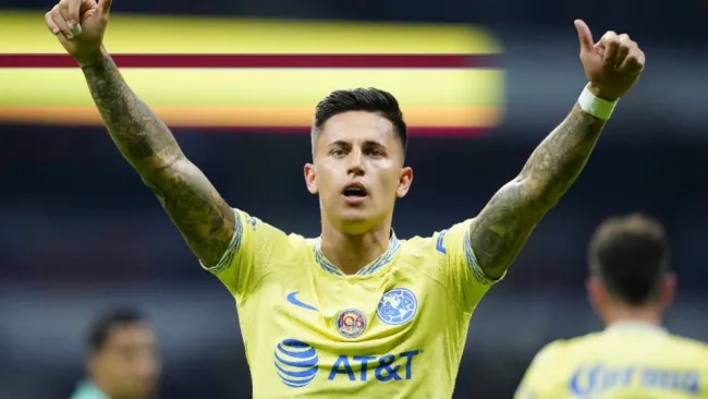 Los azulcremas estrenaron la indumentaria especial 