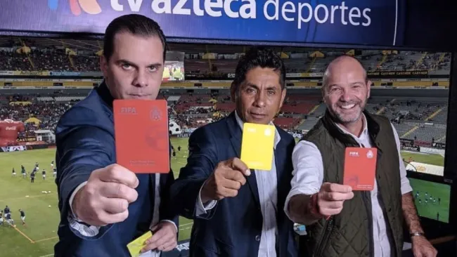 El equipo de narradores de TV Azteca