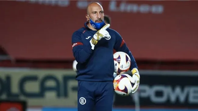 Oscar Pérez será una adición más al plantel de Telemundo